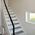 10 Person In * Laukvik